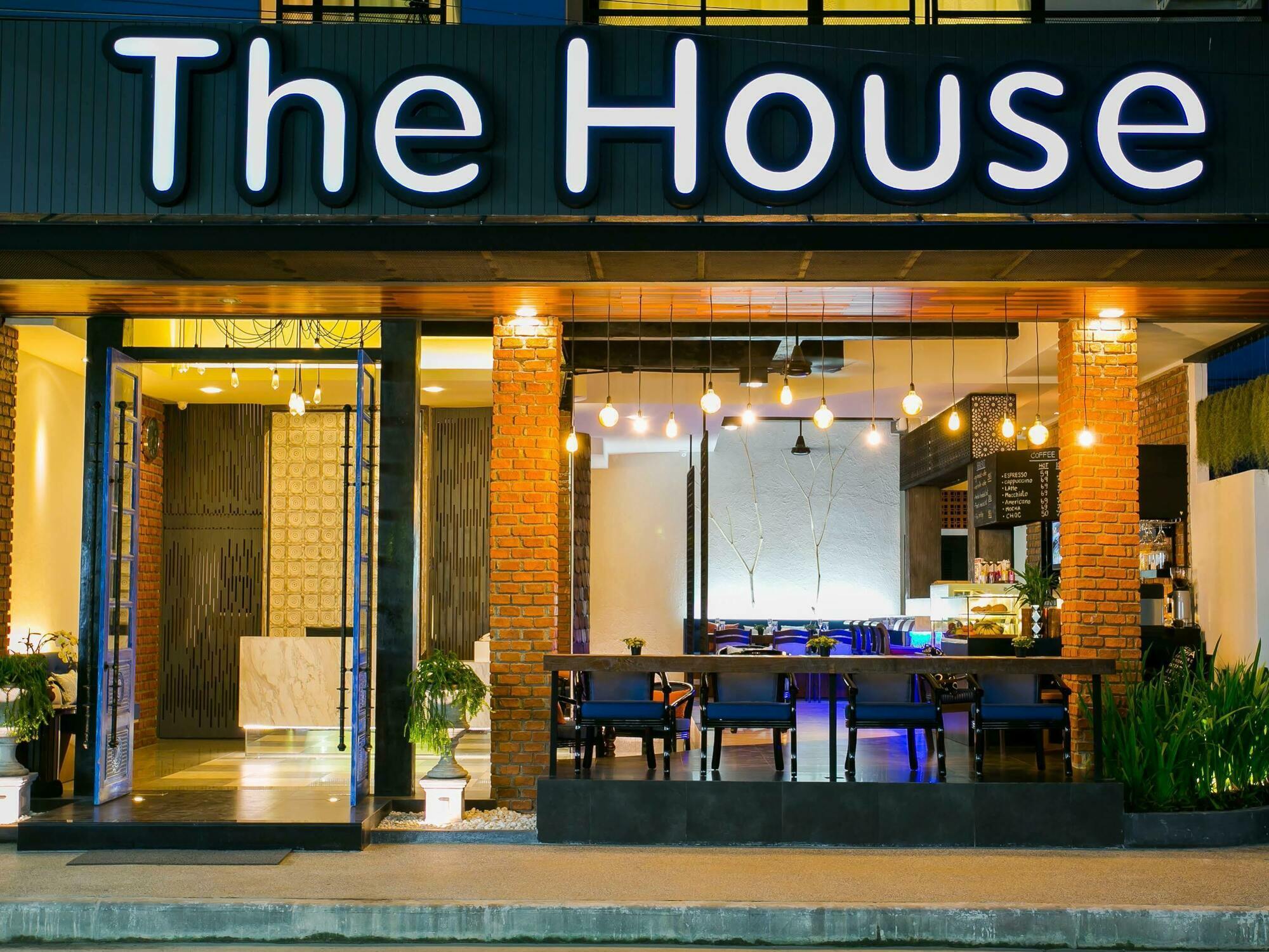 Hotel The House Patong Esterno foto